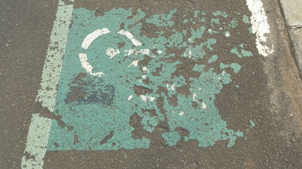 Sidewalk Paint Removal in Akron