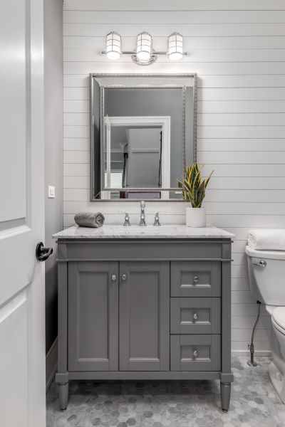 Bathroom Cabinet Refinishing in Akron