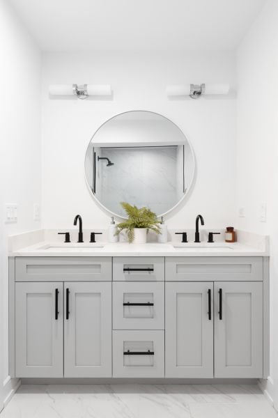 Vanity Refinishing in Akron